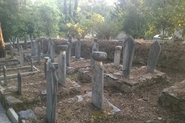 Alanya Belediyesi Bektaş Mezarlığı - Resim 9