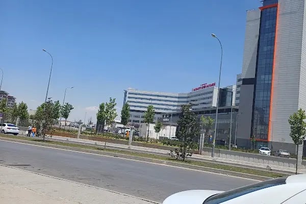 İbni Sina Tramvay Durağı - Resim 19