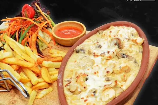 372 Restaurant - Resim 16