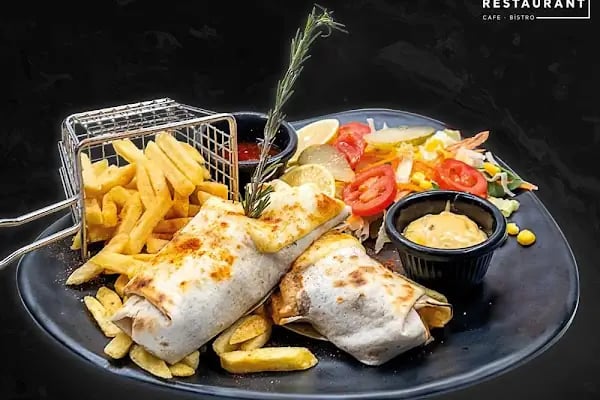372 Restaurant - Resim 3