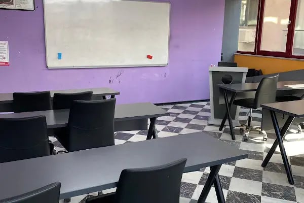 English Council İstanbul Bakırköy İngilizce Kursu / İngilizce Dil Kursu - Resim 8