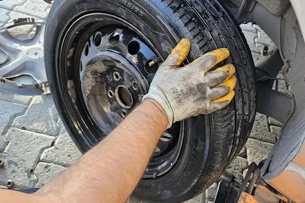 Urfa Oto Lastikçi - Resim 14