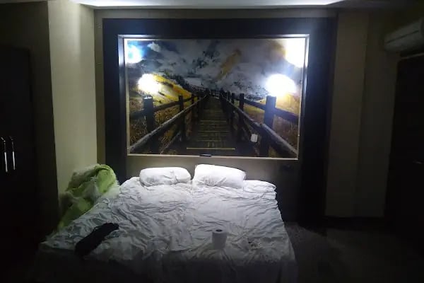 Royal Ramblas Hotel - Resim 5