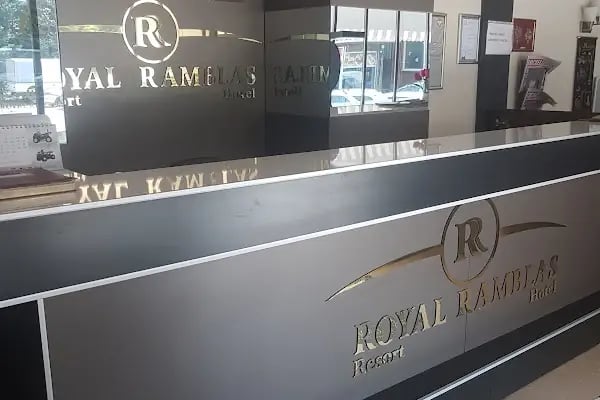 Royal Ramblas Hotel - Resim 7