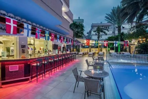 May Flower Hotel - Resim 6