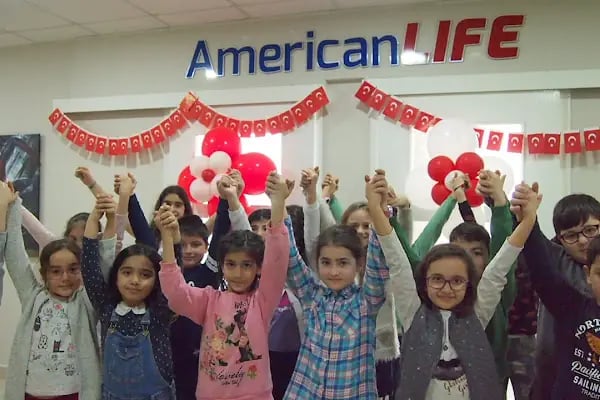American LIFE Kartal - Resim 16