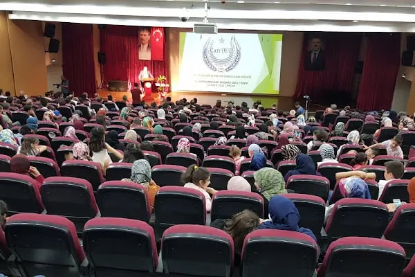 Rüstem Altunbaş Konferans Salonu - Resim 9