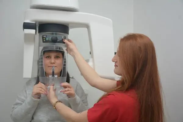 Denta Klinik Ağız ve Diş Sağlığı Polikliniği - Resim 14