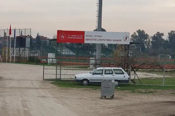 Ceyhan Sentetik Stadyum - Resim 4