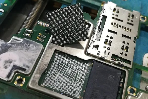 GÖKHAN İLETİŞİM &amp; CEP TELEFON TAMİRİ&amp;Teknik servis - Resim 12
