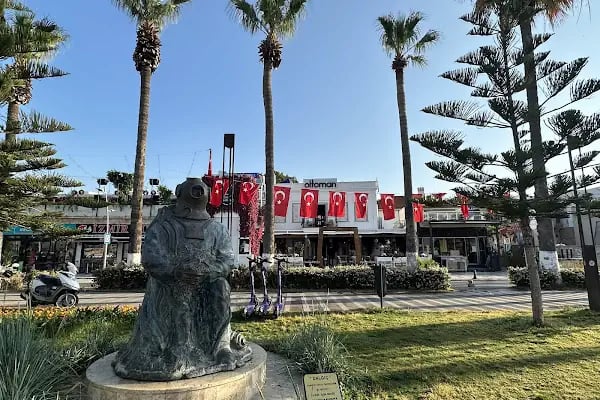 DOUBLE INN MARINA - Resim 12