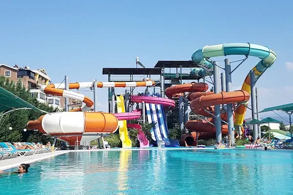 Ninova Aquapark - Resim 2