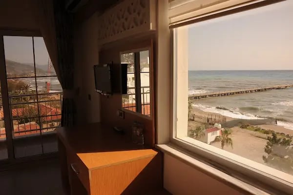 Anamur Öğretmenevi ve Akşam Sanat Okulu - Resim 6