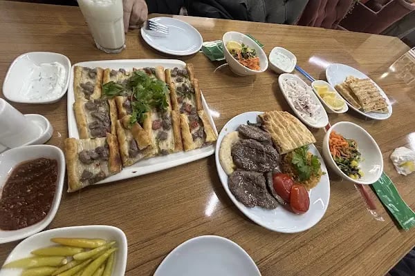 Tarihi Buruciye Restoran - Resim 8
