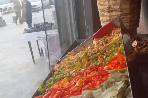 Molla Döner Arnavutköy Merkez Şube 2 - Resim 4