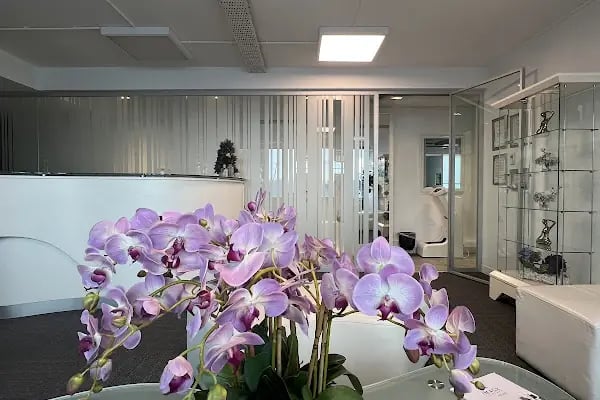 Op. Dr. Engin Selamioğlu Klinik - Resim 3