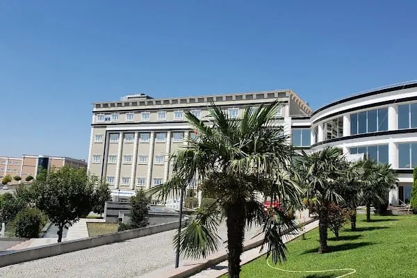 Sakarya Üniversitesi Mühendislik Fakültesi Elektrik-Elektronik Mühendisliği Bölümü - Resim 5