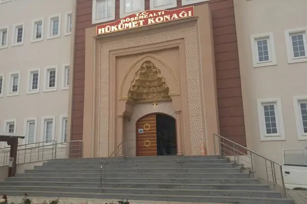 Döşemealtı Hükümet Konağı - Resim 7