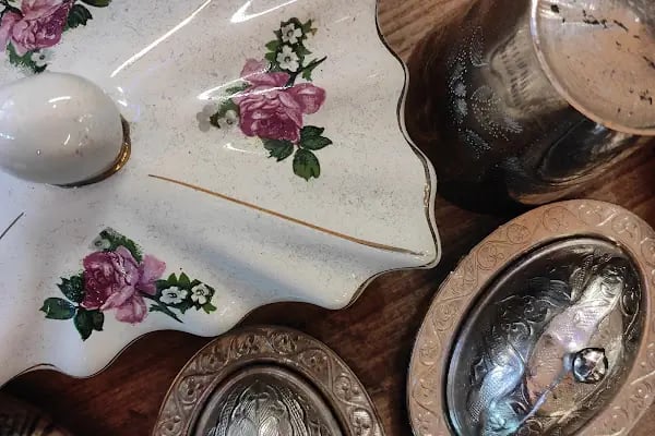 Karagöz Antique Shop - Resim 11