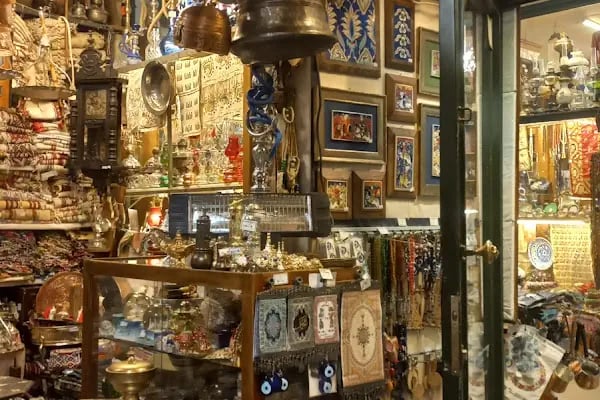 Karagöz Antique Shop - Resim 18