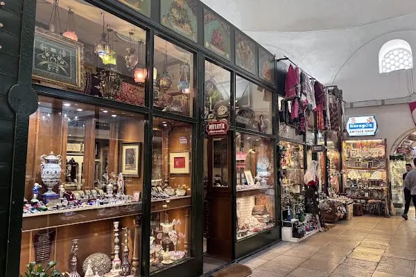 Karagöz Antique Shop - Resim 10
