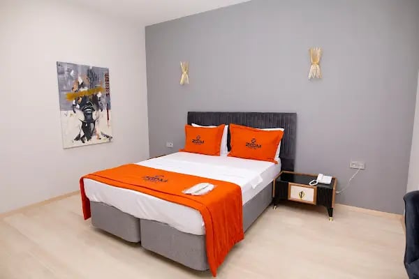ZOOM HOTEL - Resim 4