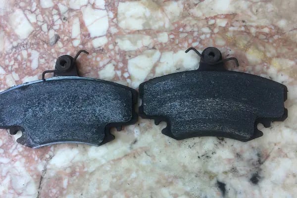 ABGÜÇLÜ Oto Lastik Jant Akü Madeni Yağ Balata Değişimi Yol Yardım - Resim 12
