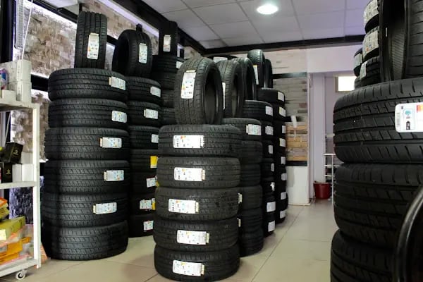 ABGÜÇLÜ Oto Lastik Jant Akü Madeni Yağ Balata Değişimi Yol Yardım - Resim 16