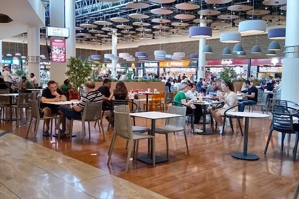 Deepo Outlet Center - Resim 4