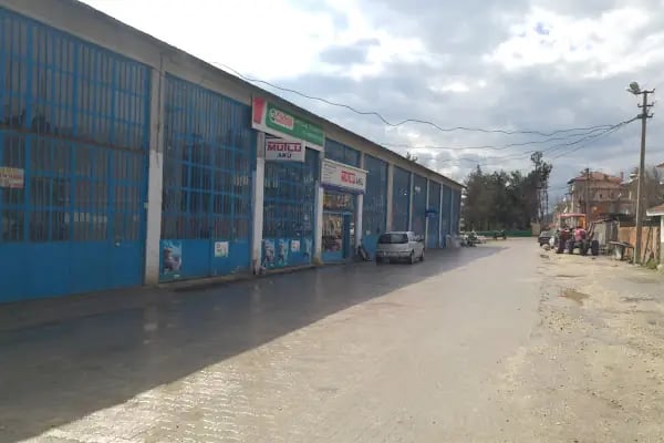 Arkadaş Oto Tamir Ve Yedek Parça Servisi - Resim 11