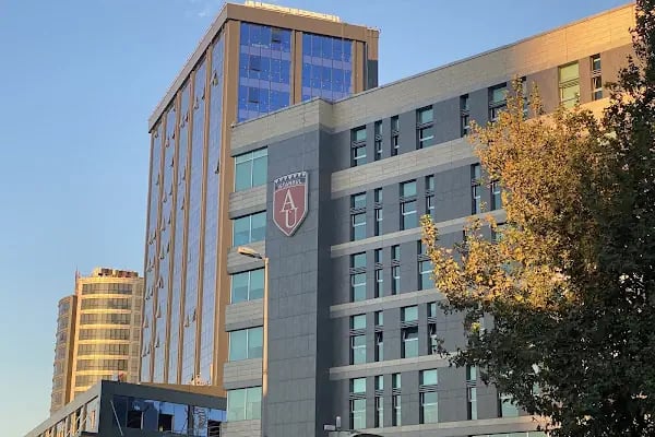Altınbaş Üniversitesi - Resim 3