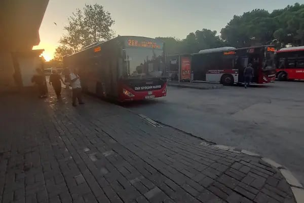 Bornova Aktarma Merkezi - Resim 2