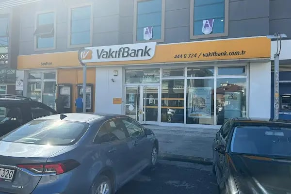 VakıfBank Serdivan Şubesi - Resim 3