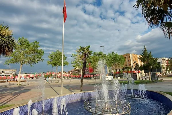 Ziraat Bankası Adapazarı Şubesi - Resim 3