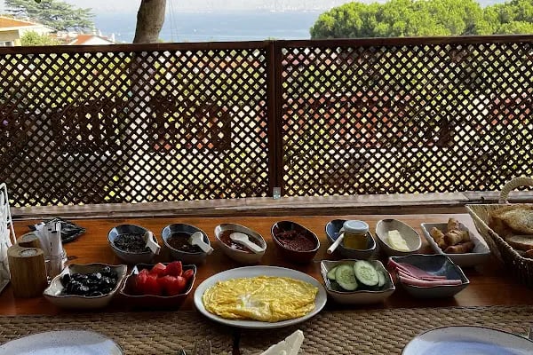 Büyükada Elisa Butik Otel - Resim 11