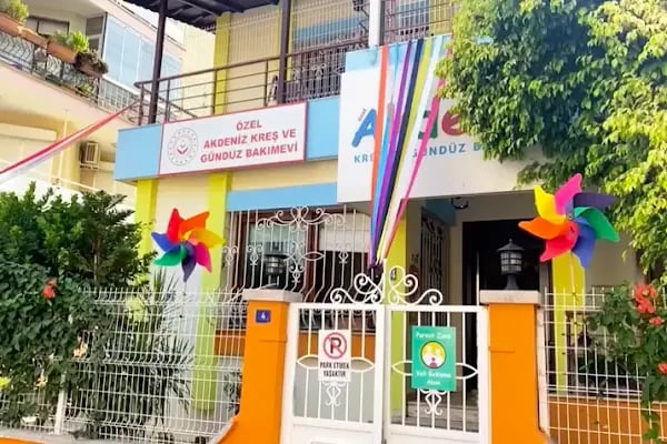 Akdeniz Montessori - Resim 2