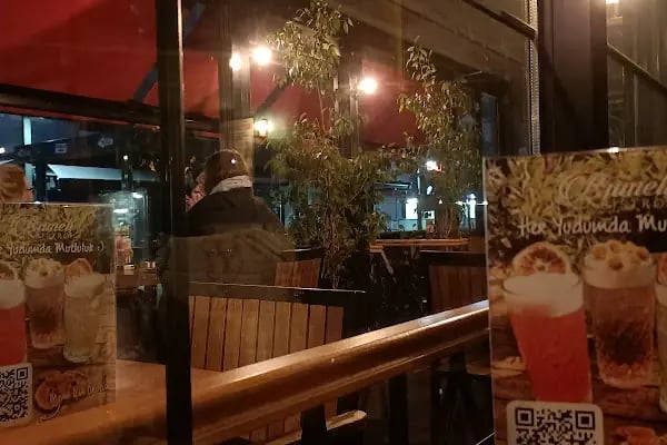 Rumeli Bistro - Resim 17