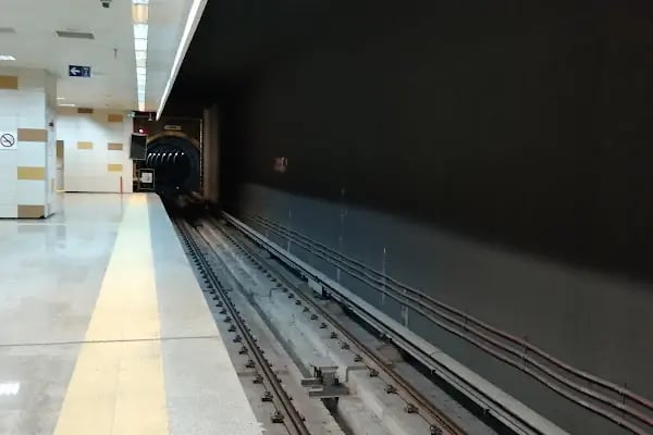Akm Metro İstasyonu - Resim 2