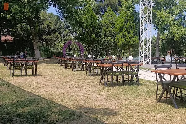 VİLLA BAHÇE CAFE RESTAURANTE ÇİFTLİK - Resim 4