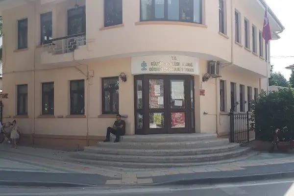 Gürsu İlçe Halk Kütüphanesi - Resim 2