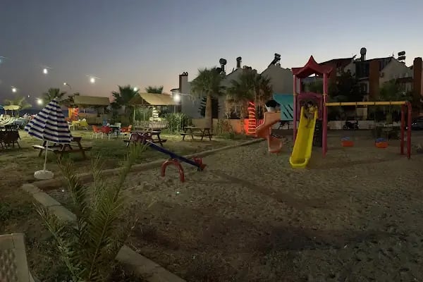 Kumsal Aile Çay Bahçesi - Resim 18