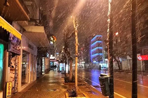Bursa Vergi Dairesi Başkanlığı Setbaşı Hizmet Binası - Resim 7