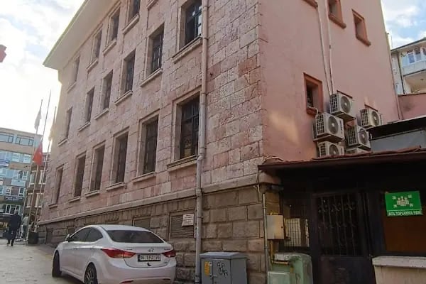 Bursa Vergi Dairesi Başkanlığı Setbaşı Hizmet Binası - Resim 18