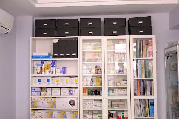Yeşilköy Petiatri Pet ve Kuş Veteriner Kliniği - Resim 2