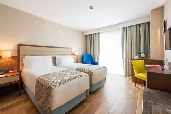 Ramada Plaza Antalya Hotel - Resim 2