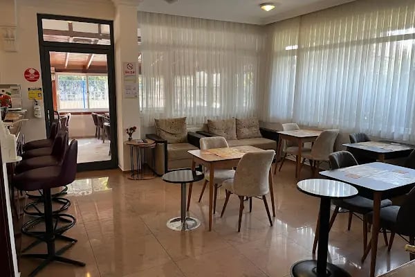 Hotel Lunay - Resim 6