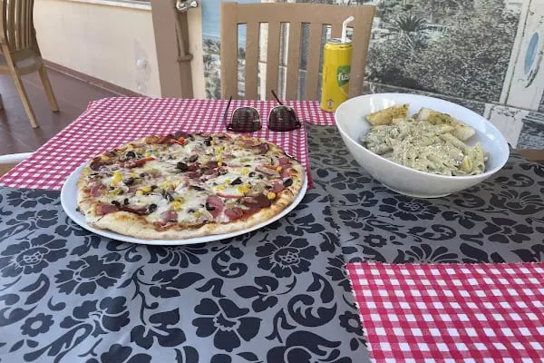 Al-Sancak Restaurant "Döner, Kebap, Burger, Pizza, Makarna, Fast Food - Resim 2