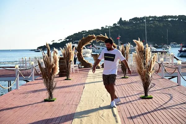 Ada Beach Club - Resim 15