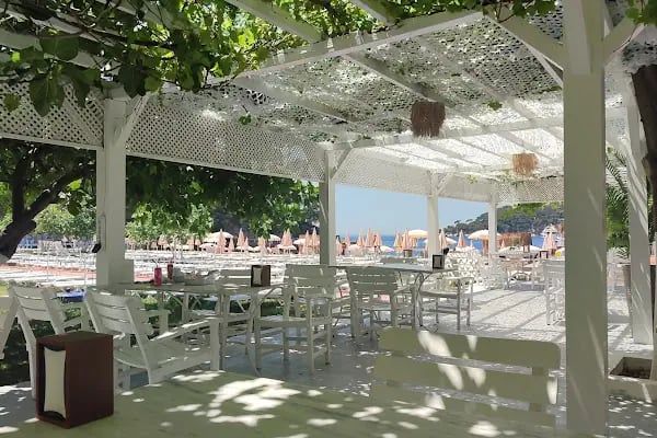 Ada Beach Club - Resim 7