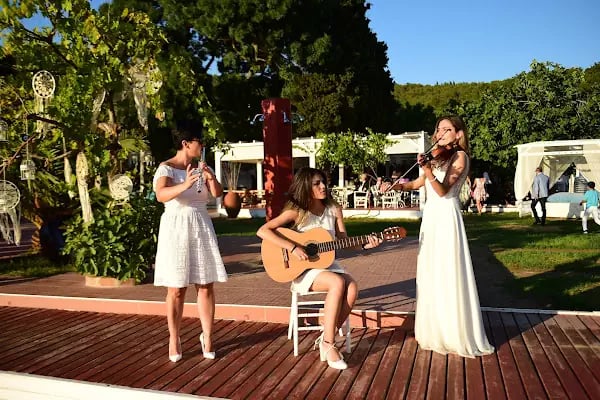 Ada Beach Club - Resim 6